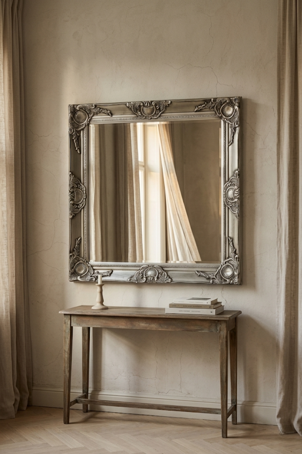 Cadre sculpté baroque argenté 60×60 cm. Photo 1 sur 7.