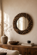 Miroir rond en branches de bois naturel 60 cm, Brut naturel, texture irrégulière. Vue d'ensemble.