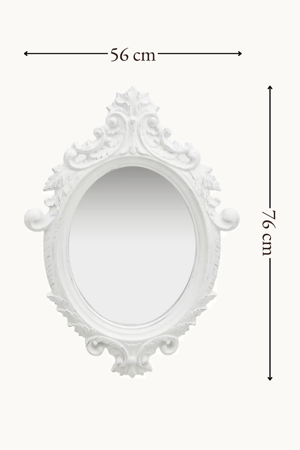 Miroir château, blanc patiné 56×76 cm. Installé dans un intérieur habité.