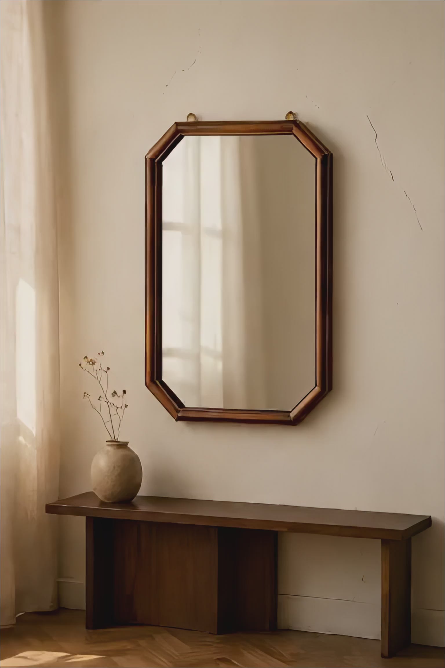 Miroir à pans coupés brun noyer · 22×37 cm