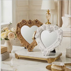 Miroir cœur roses sculptées · 14×13,8 cm